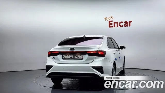 Kia K3 LUXORY, снимка 3 - Автомобили и джипове - 54853524