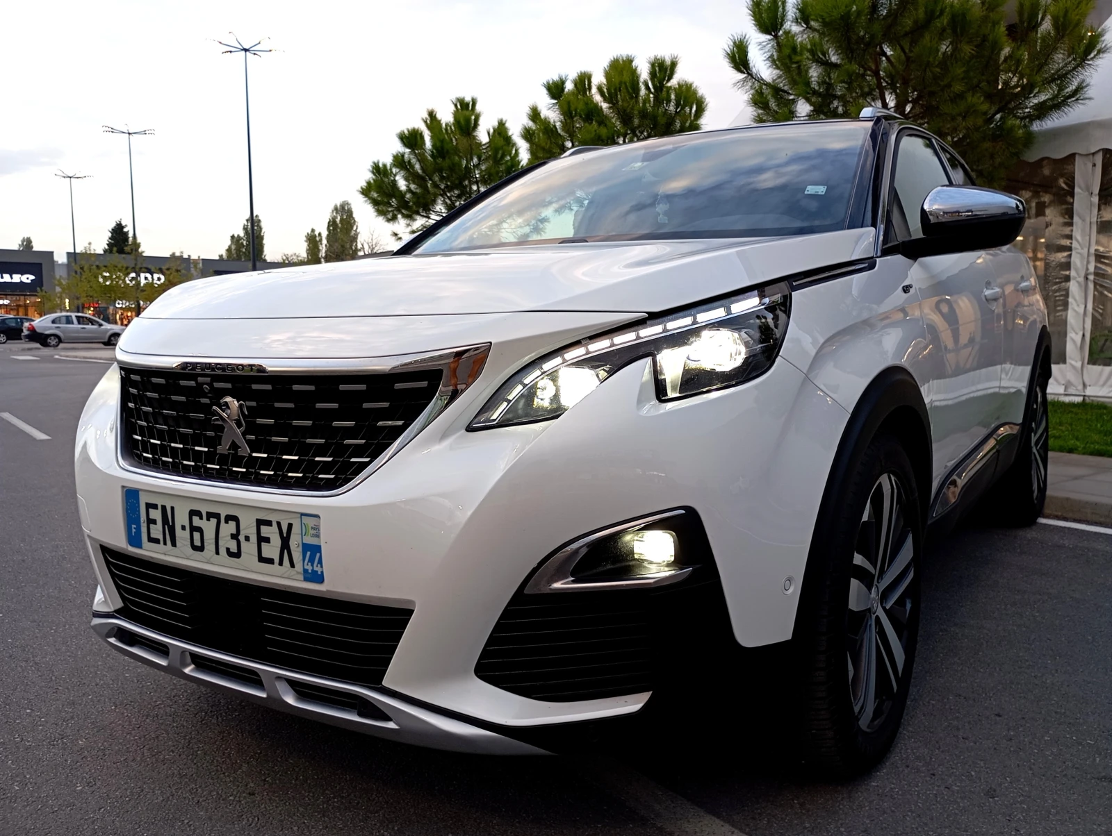 Peugeot 3008 GT* BI XENON* CAM* DISTRON* PANORAMA  - изображение 2