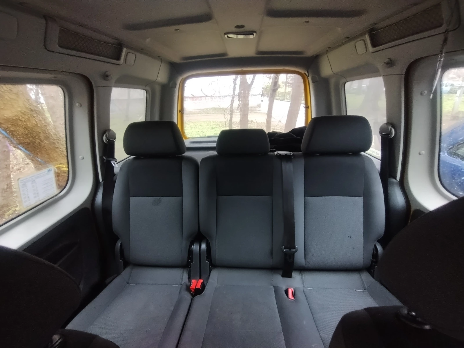 VW Caddy  - изображение 9