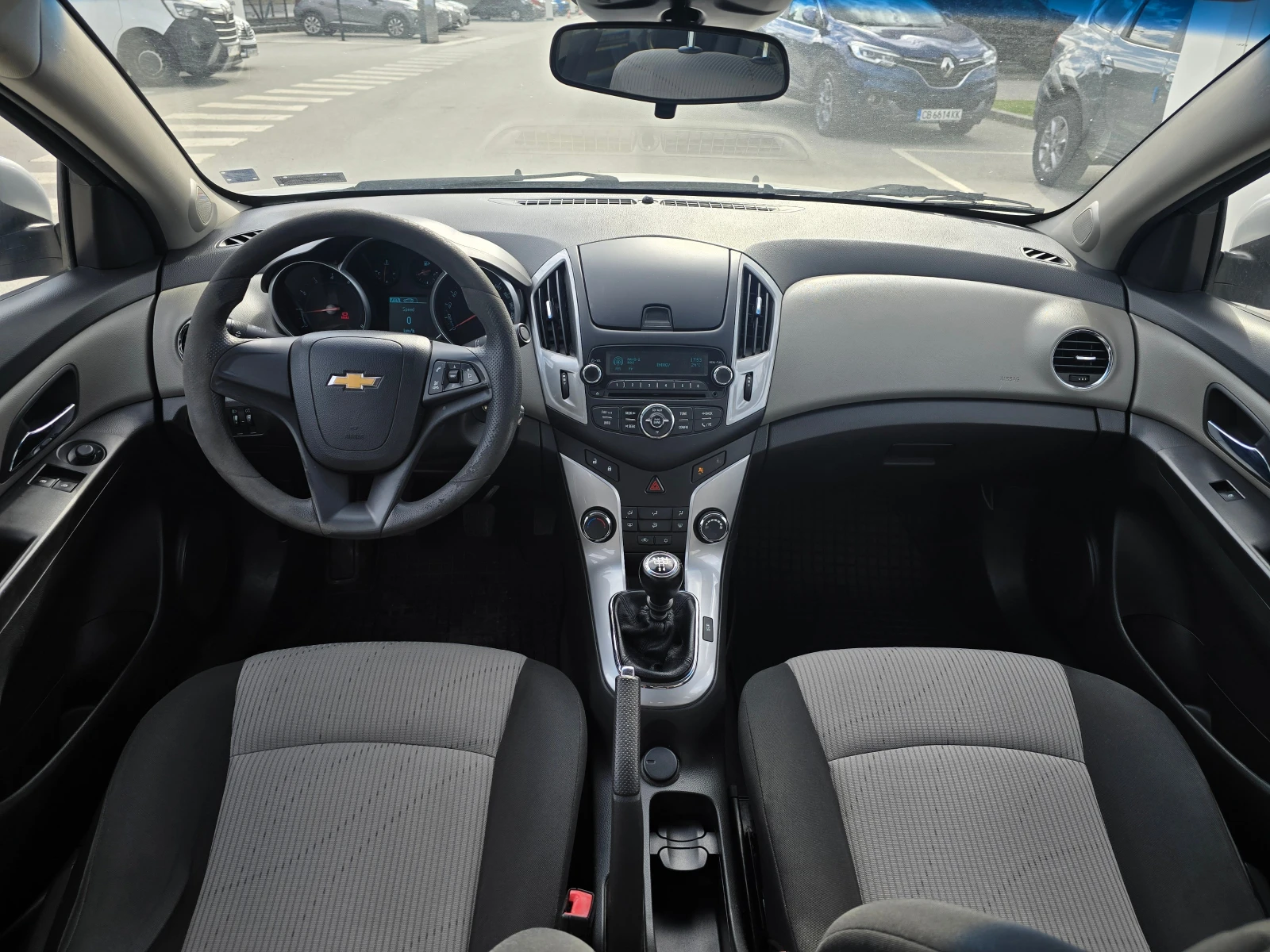 Chevrolet Cruze 1.6i LT - изображение 8