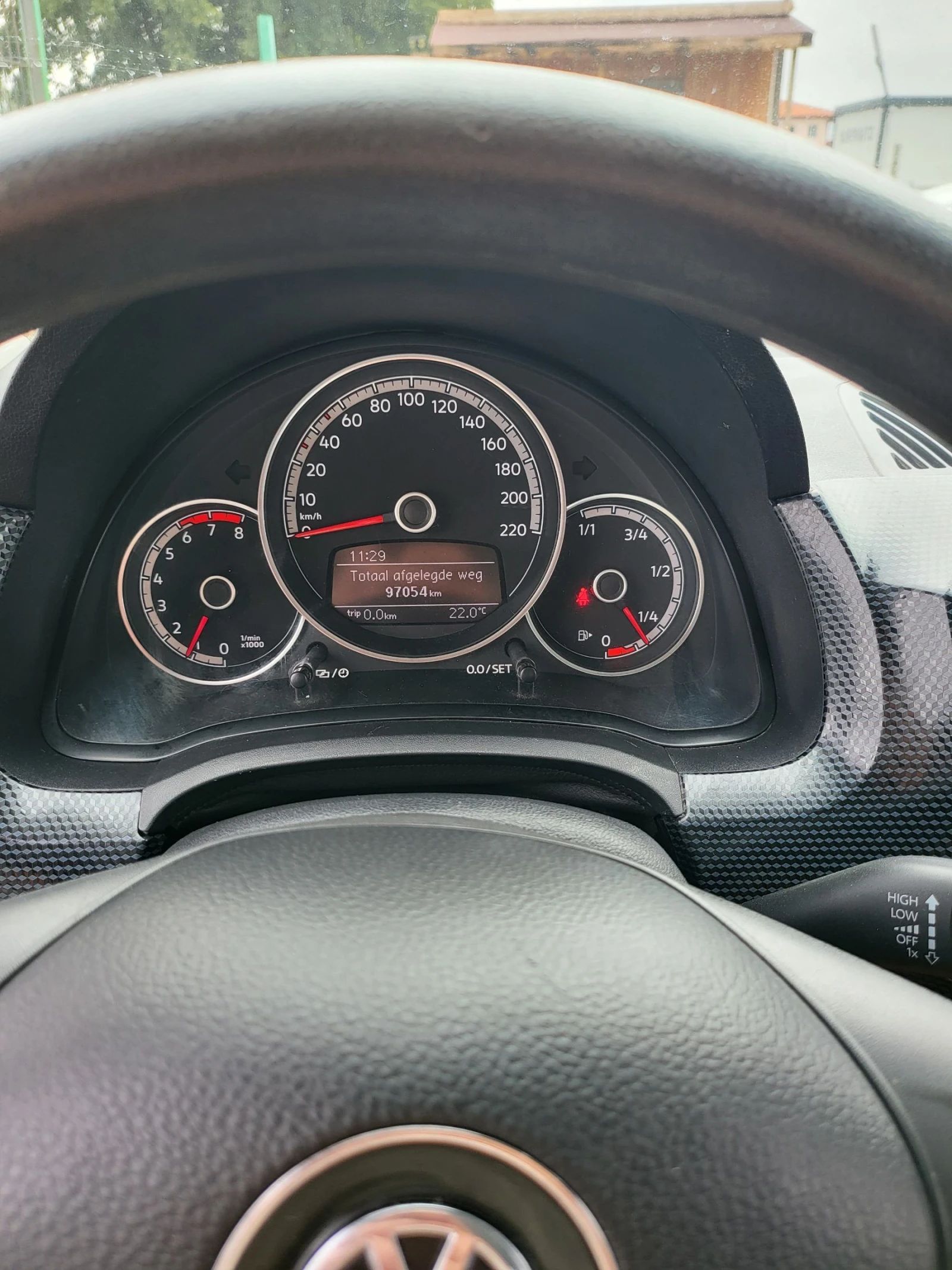 VW Up  - изображение 10