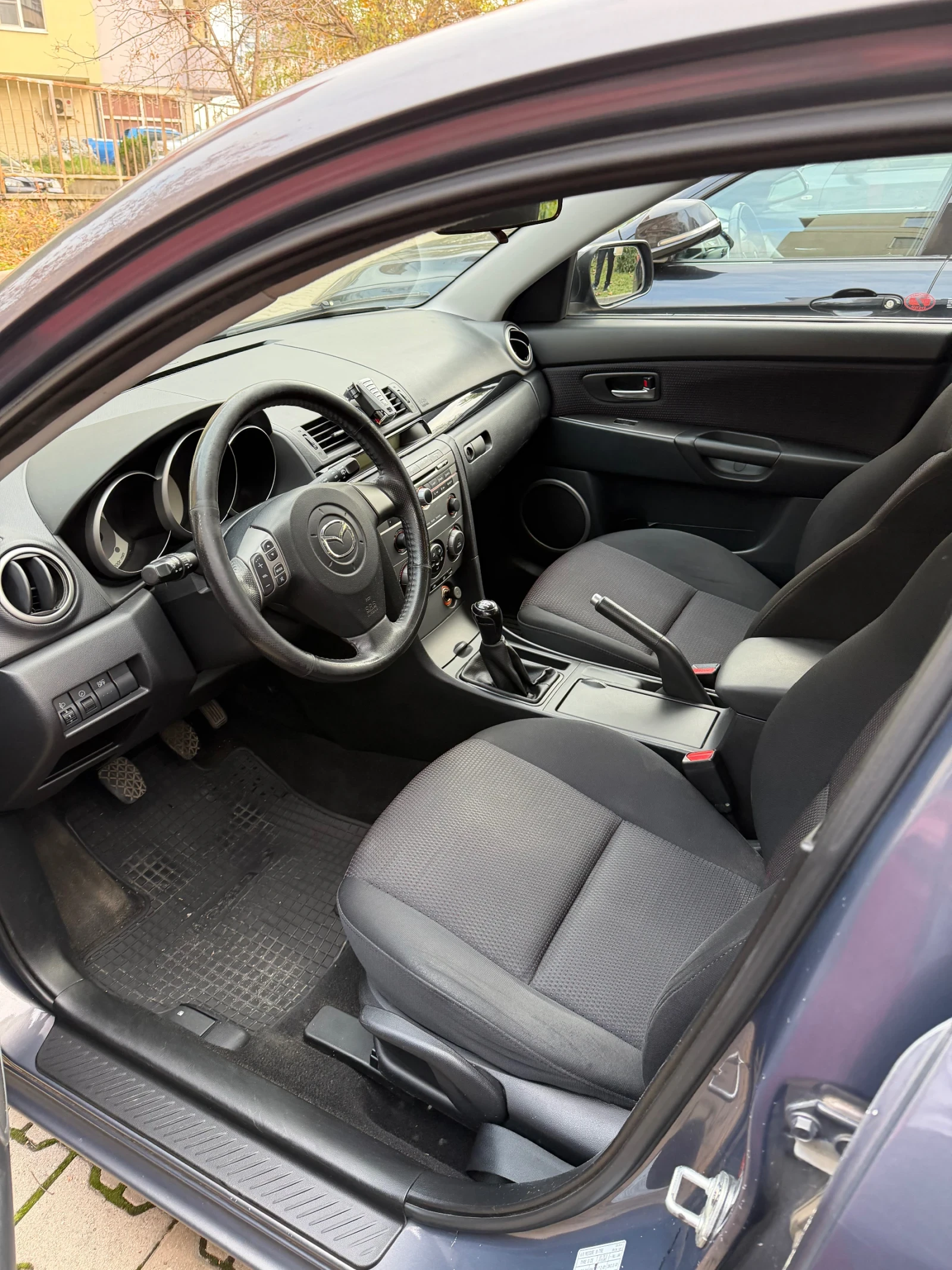Mazda 3 Mazda 3   1.6 бензин   2007 г.   Климатроник   - изображение 7