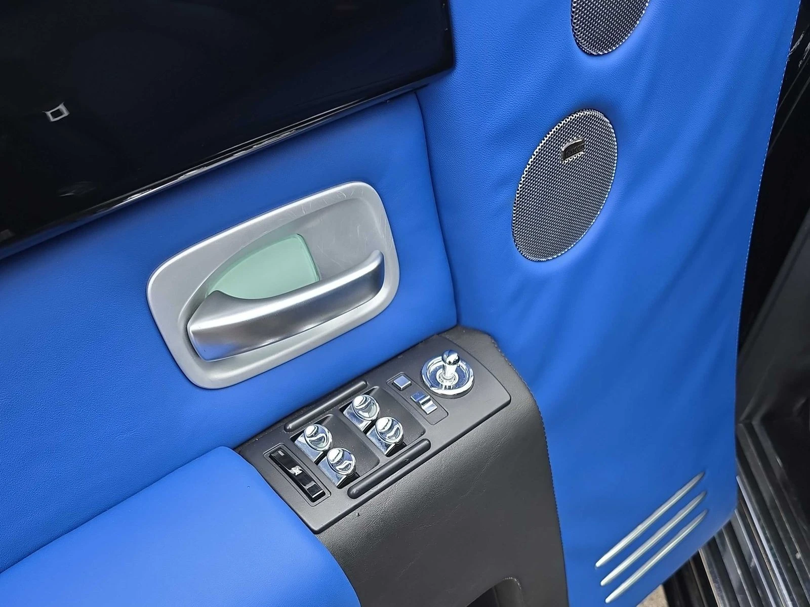 Rolls-Royce Phantom CARFAX АВТО КРЕДИТ  - изображение 10