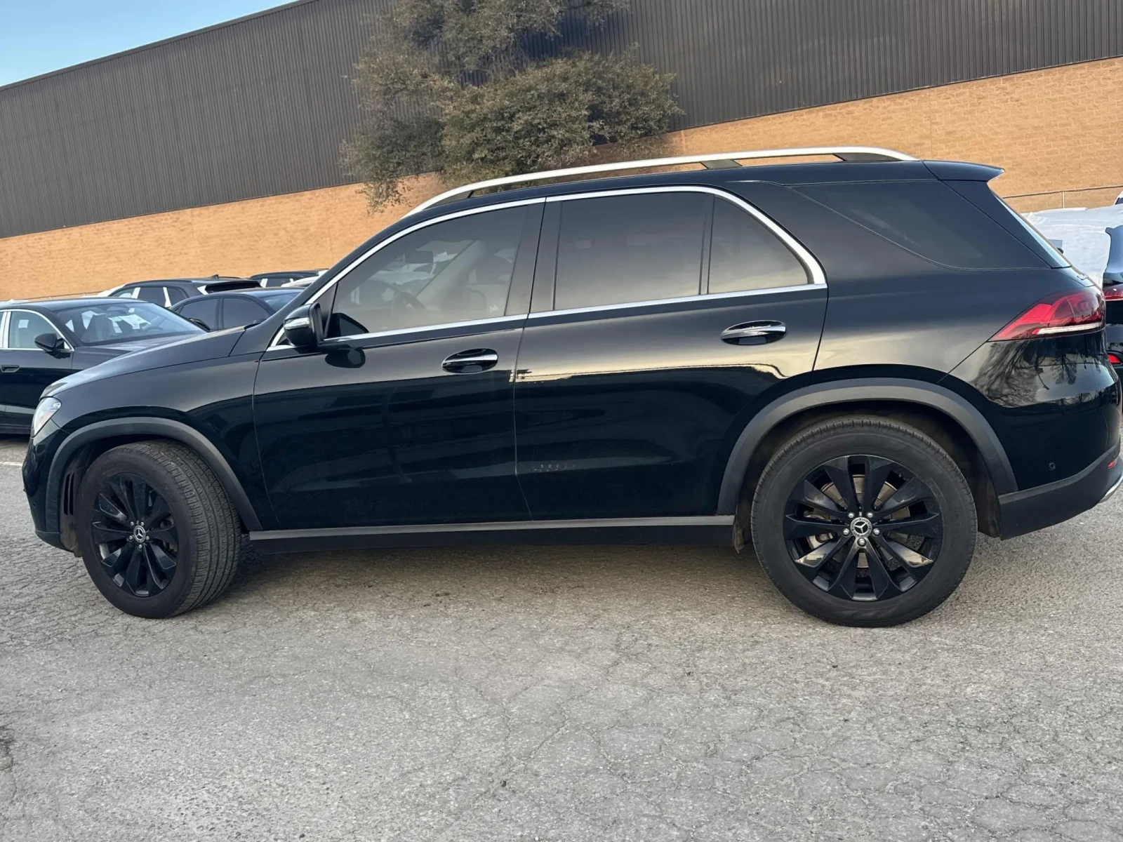 Mercedes-Benz GLE 450 * CARFAX * БЕЗ ПЪРВОНАЧАЛНА ВНОСКА - изображение 3