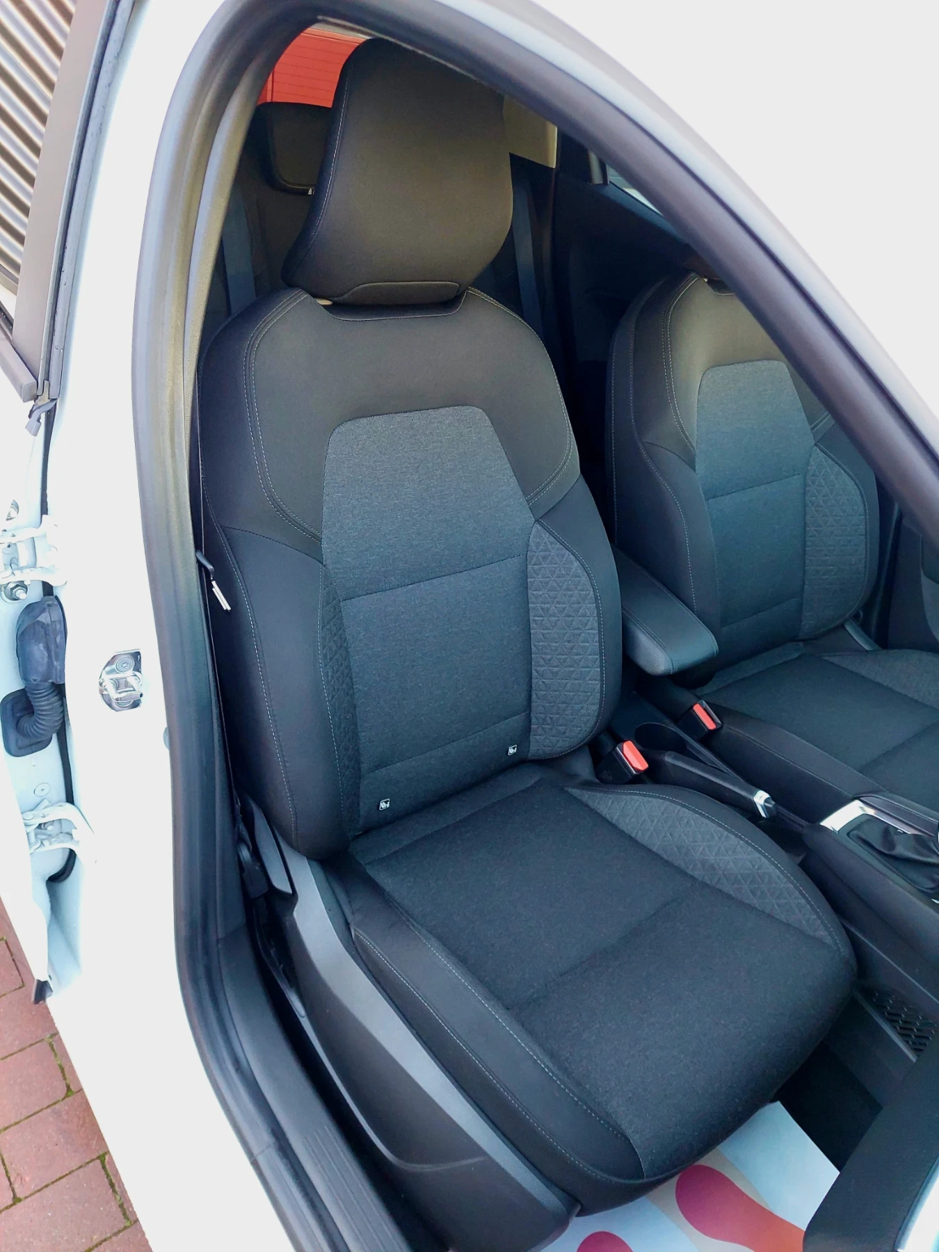 Renault Clio 1.0 Automatic Andoid  55000km - изображение 8