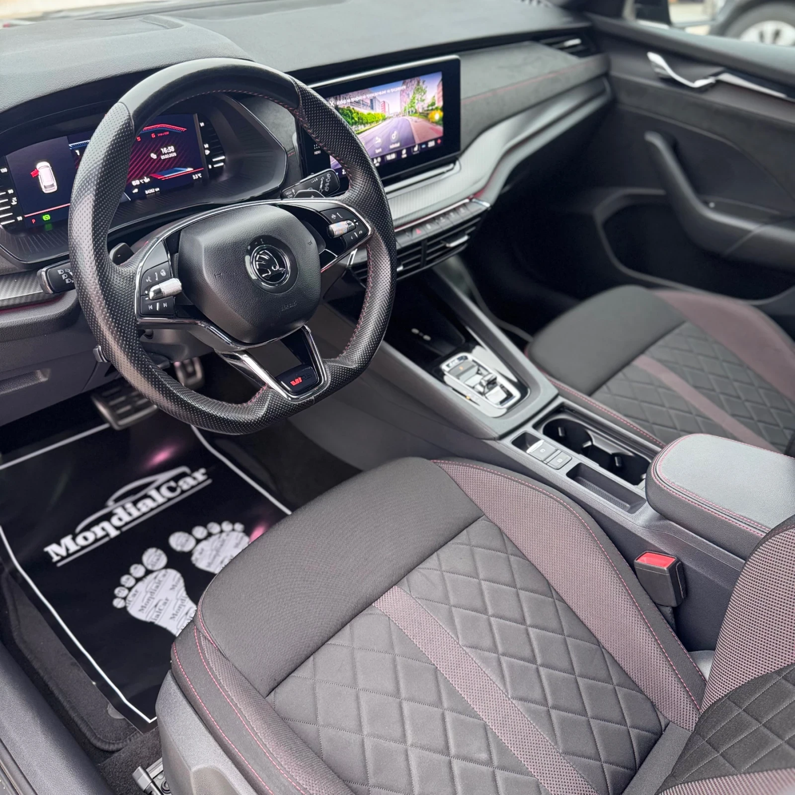 Skoda Octavia VRS 2.0TDI* 200�� 4�4 DIGIT* DISTR* MATRIX | Mobile.bg � ����������� 8