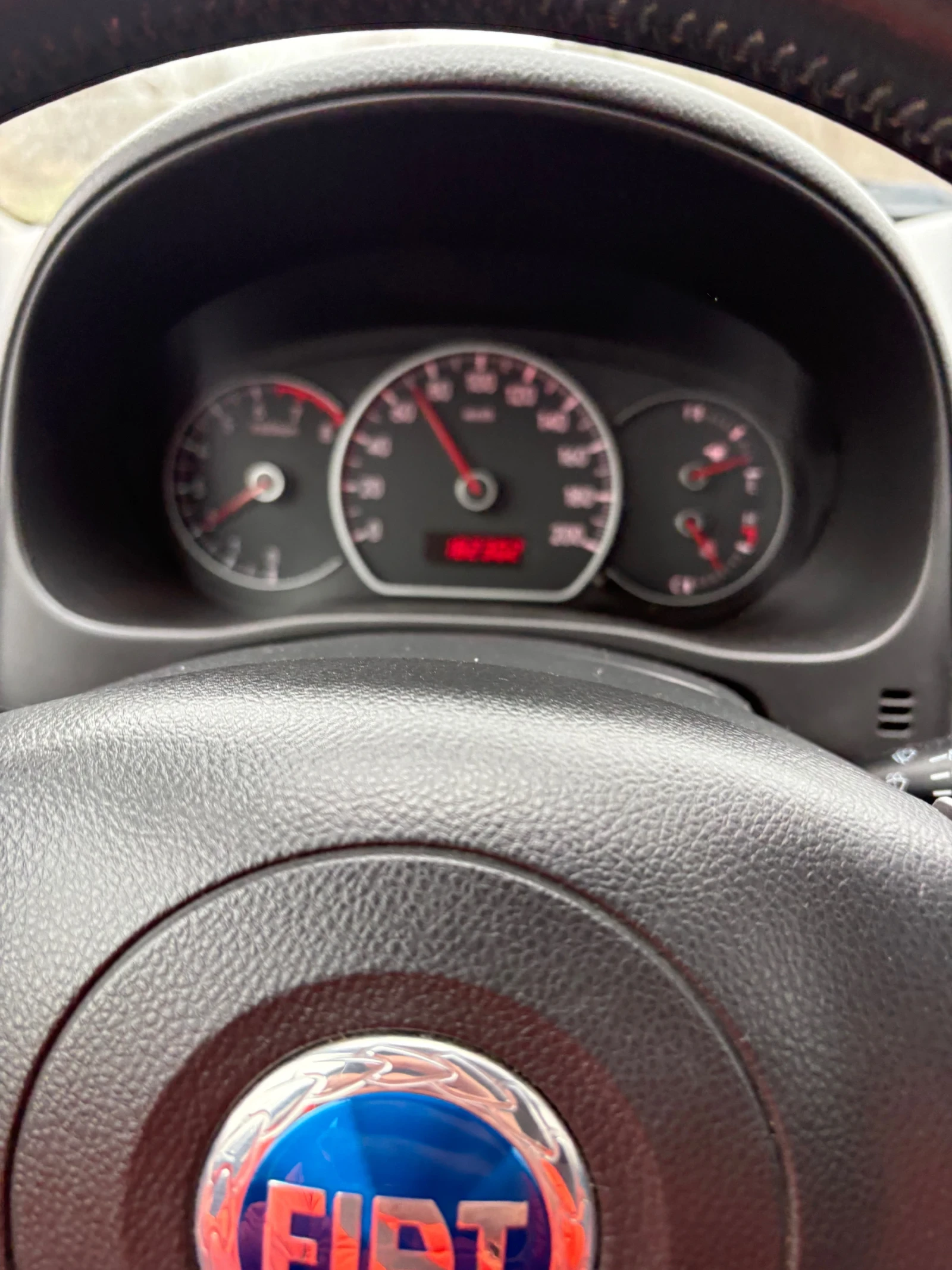 Fiat Sedici 4x4 - изображение 7