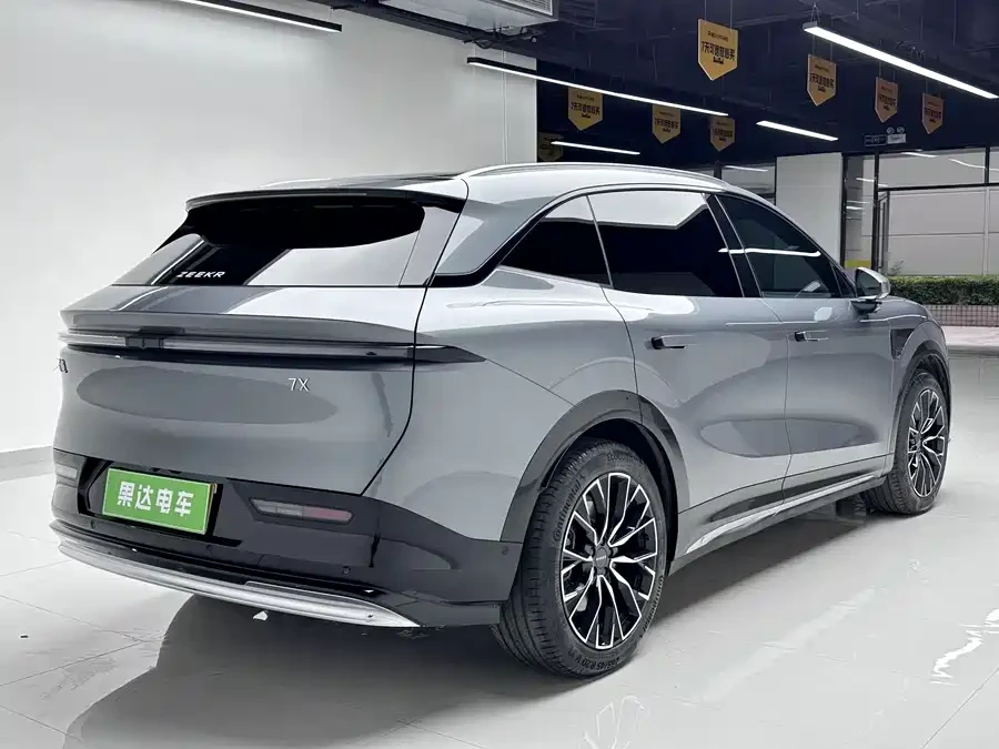 Zeekr 7X 75 kWh Intelligent Driving Version, снимка 2 - Автомобили и джипове - 53728746
