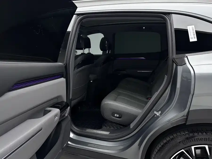 Zeekr 7X 75 kWh Intelligent Driving Version, снимка 8 - Автомобили и джипове - 53728746