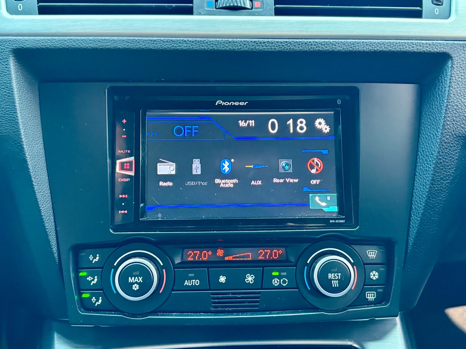 BMW 320 2.0 D/РЕКАРО САЛОН/TOP, снимка 13 - Автомобили и джипове - 53865006