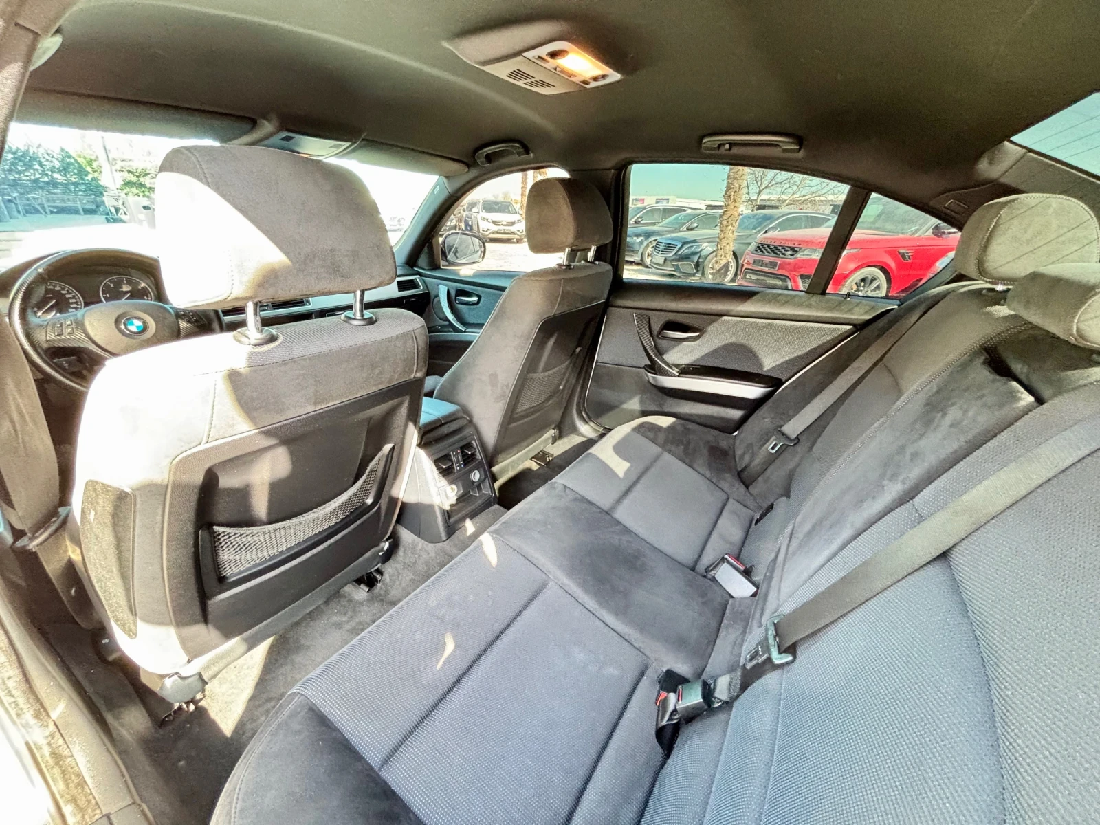 BMW 320 2.0 D/РЕКАРО САЛОН/TOP, снимка 9 - Автомобили и джипове - 53865006