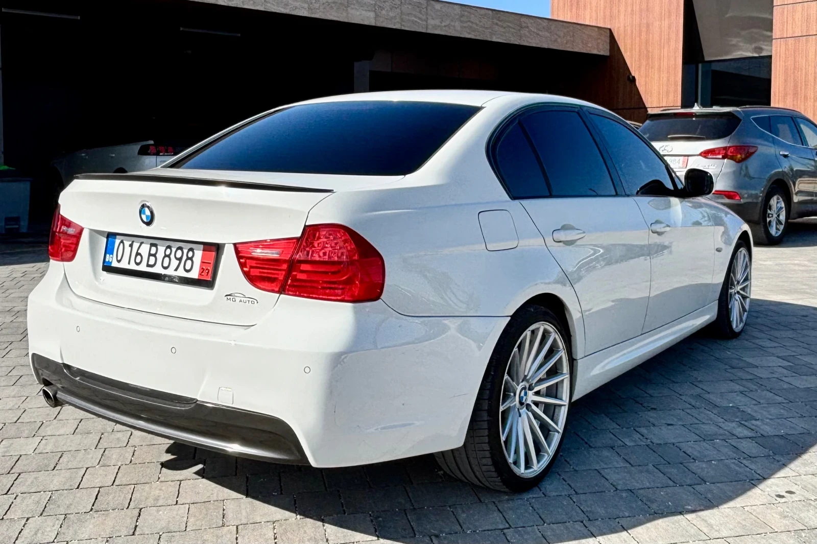 BMW 320 2.0 D/РЕКАРО САЛОН/TOP, снимка 6 - Автомобили и джипове - 53865006