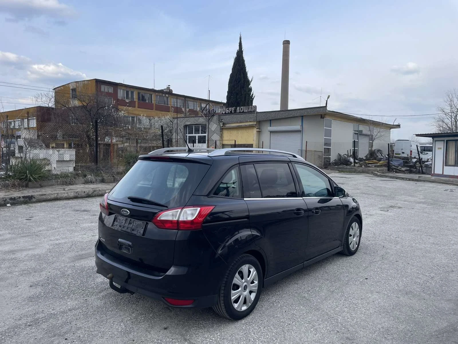 Ford C-max 7 местен , снимка 5 - Автомобили и джипове - 53978038