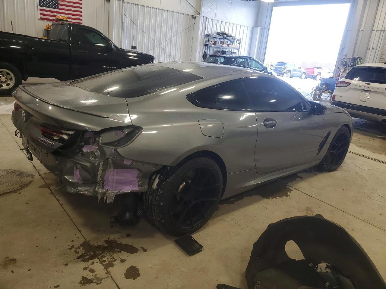 BMW M8 4.4l 50Xi, снимка 3 - Автомобили и джипове - 54093455