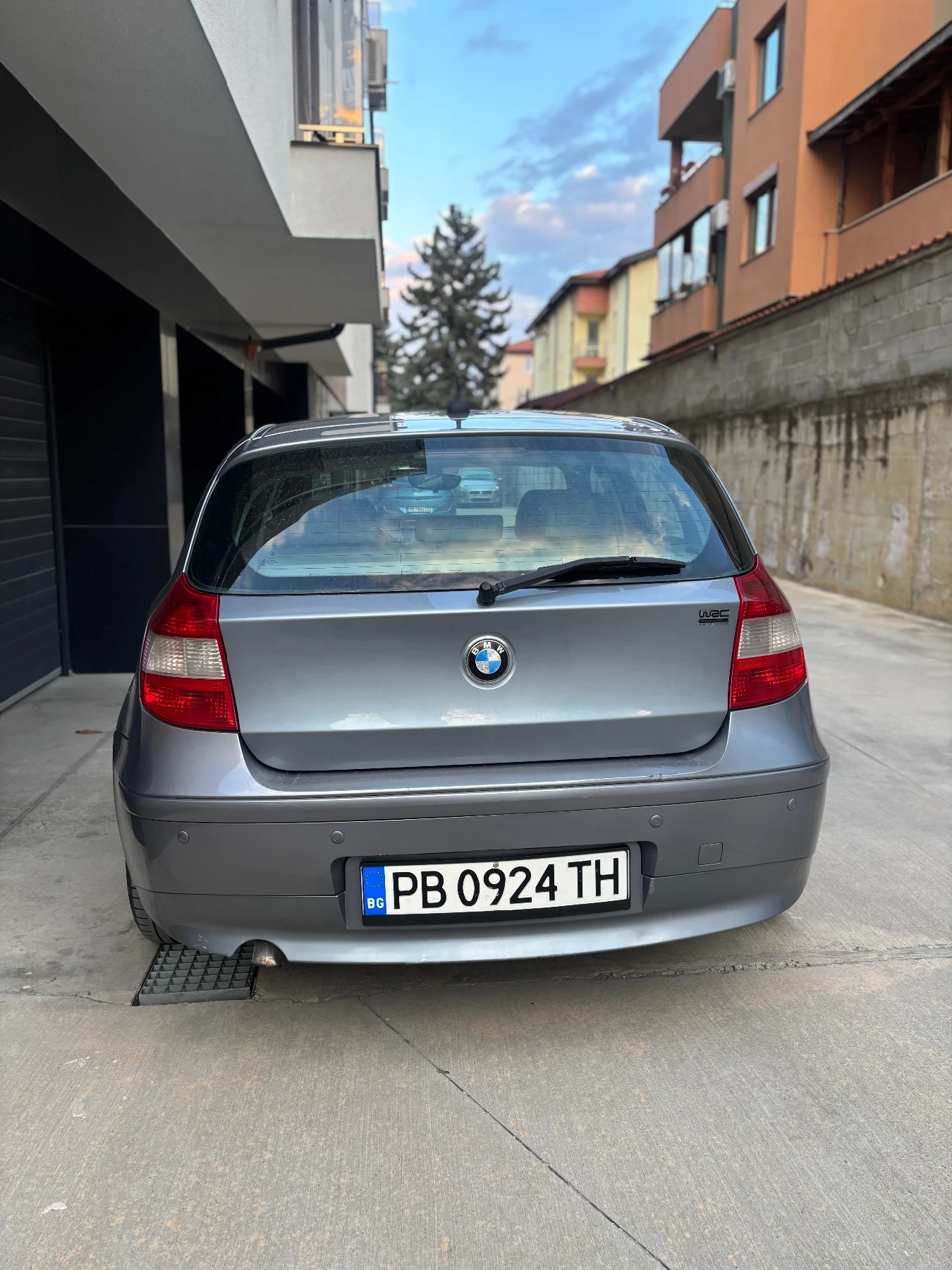 BMW 118, снимка 6 - Автомобили и джипове - 54168620