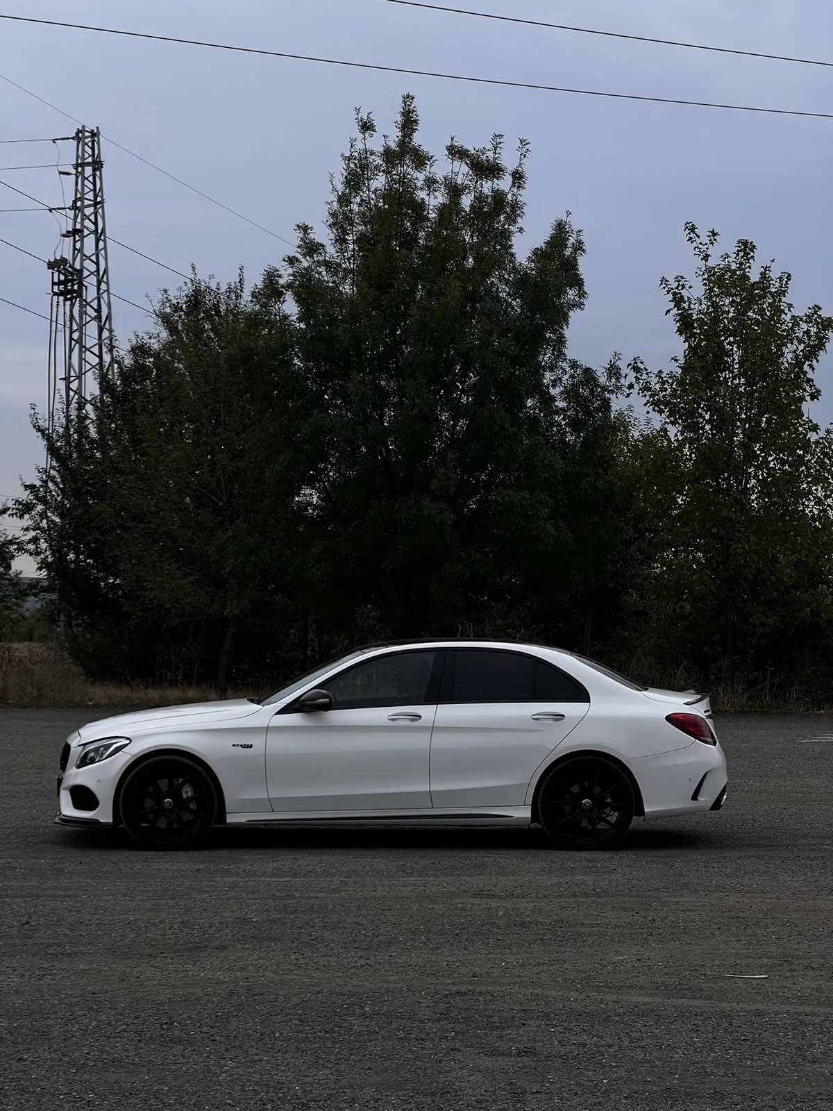 Mercedes-Benz C 400, снимка 3 - Автомобили и джипове - 54181315