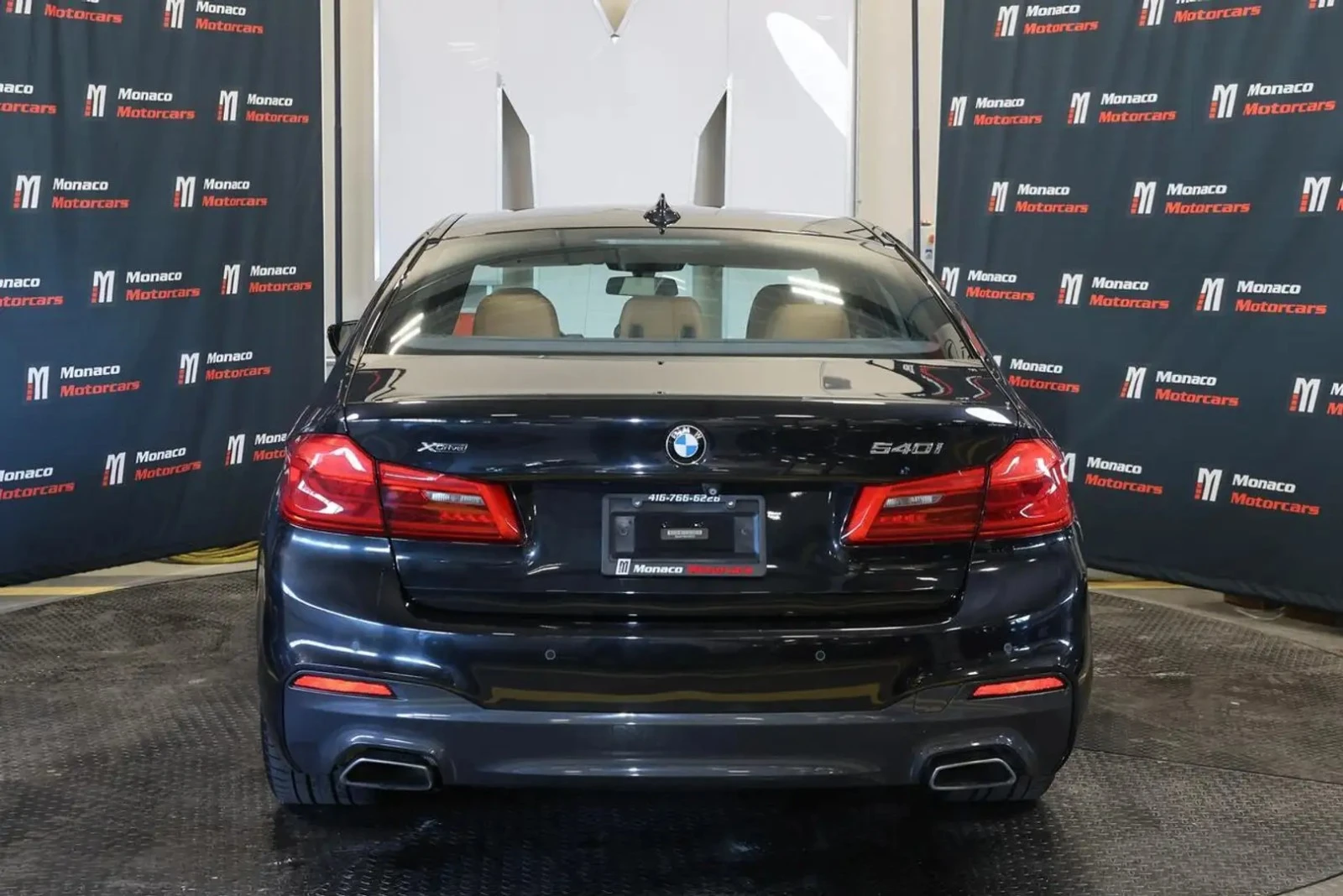 BMW 540 MPACK* 4 ПОДГРЕВА* 360 КАМЕРА* HEADUP* HARMAN KARD, снимка 5 - Автомобили и джипове - 54809583