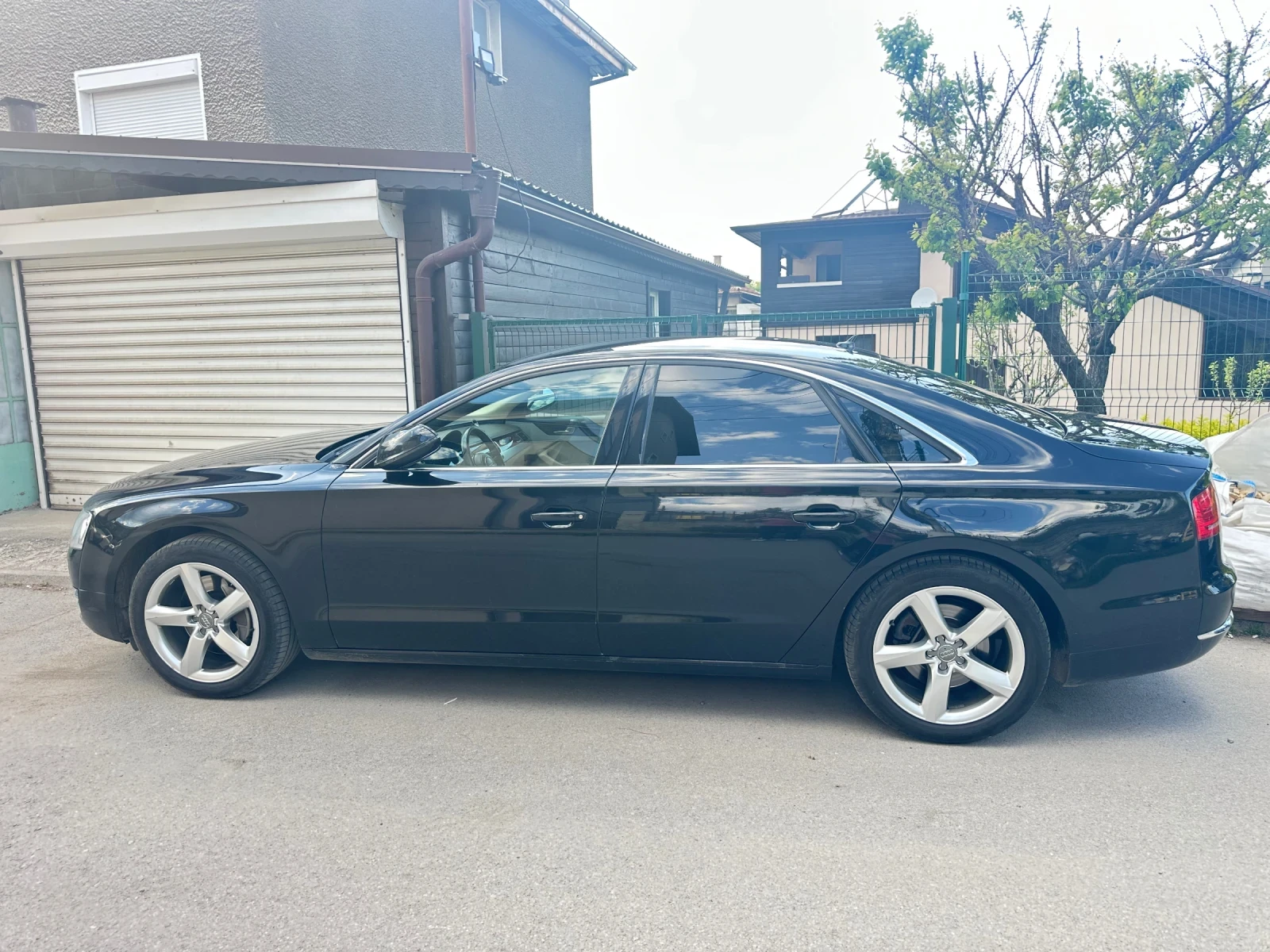 Audi A8, снимка 5 - Автомобили и джипове - 54815211