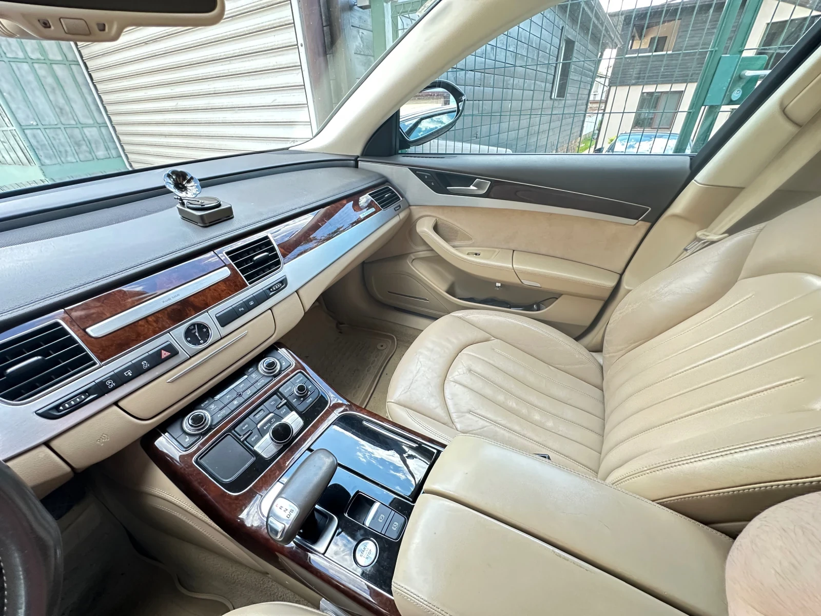 Audi A8, снимка 2 - Автомобили и джипове - 54815211