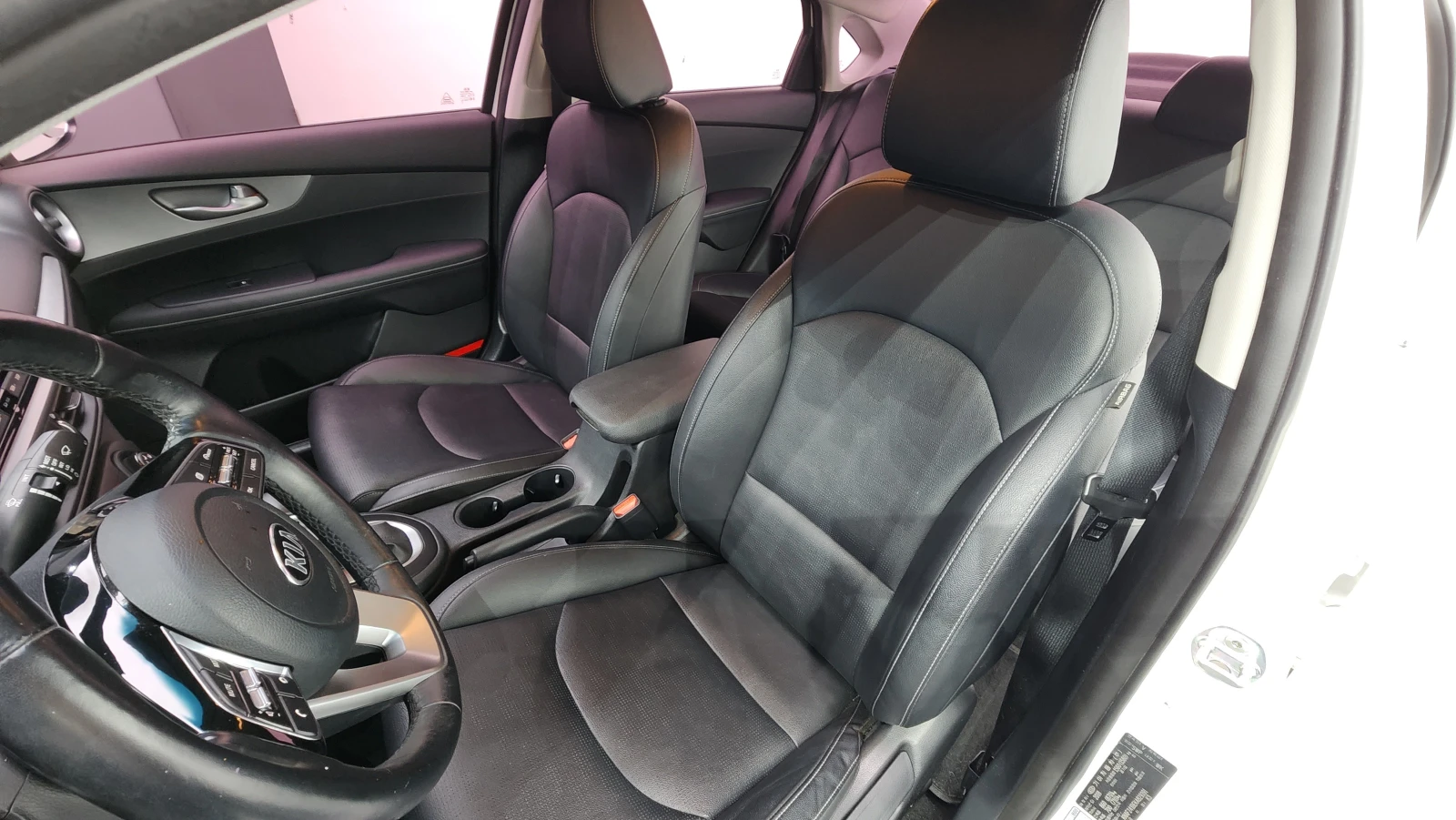 Kia K3 LUXORY, снимка 7 - Автомобили и джипове - 54853524