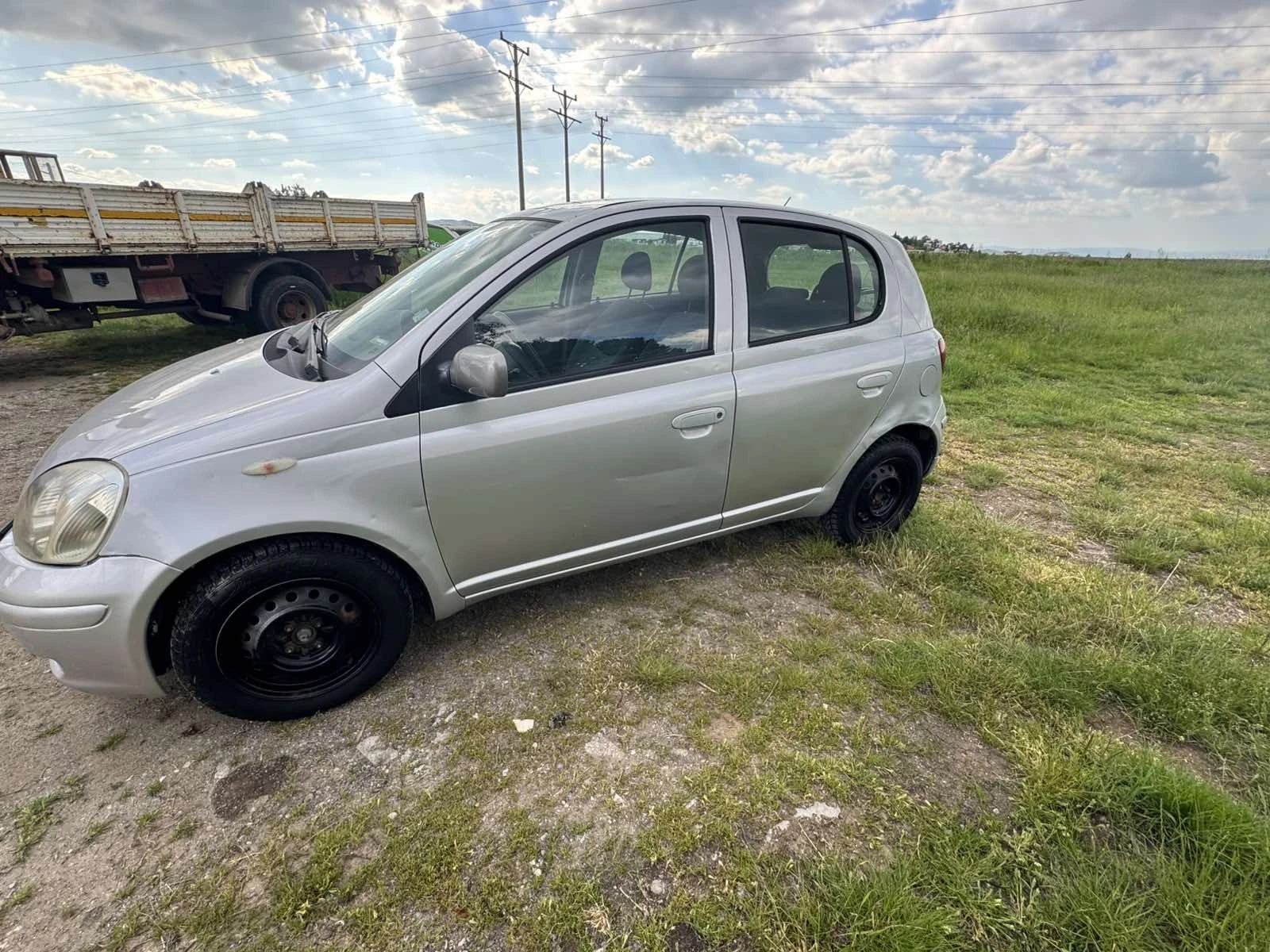 Toyota Yaris, снимка 5 - Автомобили и джипове - 54947412
