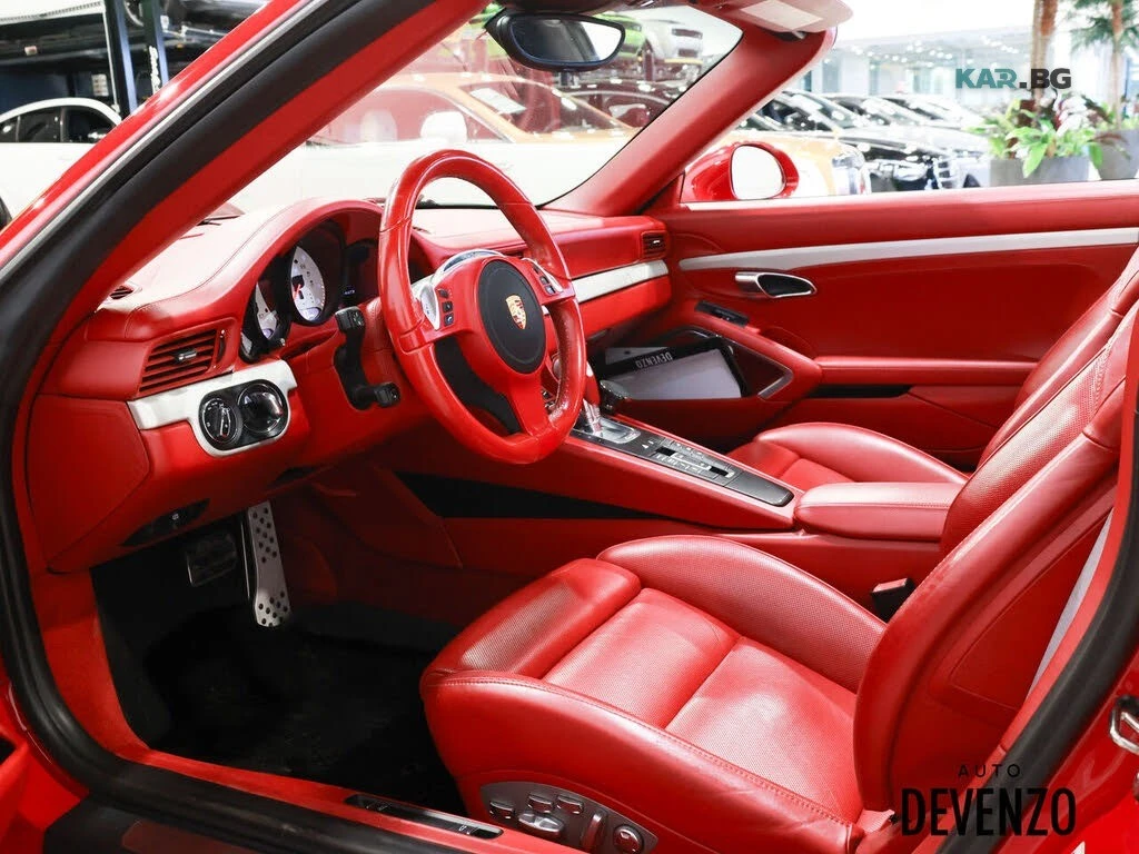 Porsche 911 GTS Targa 4 (КРАЙНА цена до БЪЛГАРИЯ), снимка 9 - Автомобили и джипове - 54973041