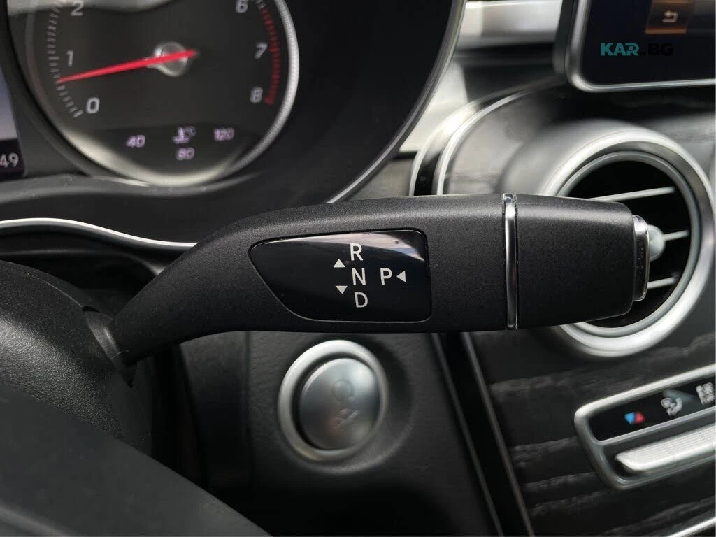 Mercedes-Benz C 300 (КРАЙНА цена до БЪЛГАРИЯ), снимка 15 - Автомобили и джипове - 55105091