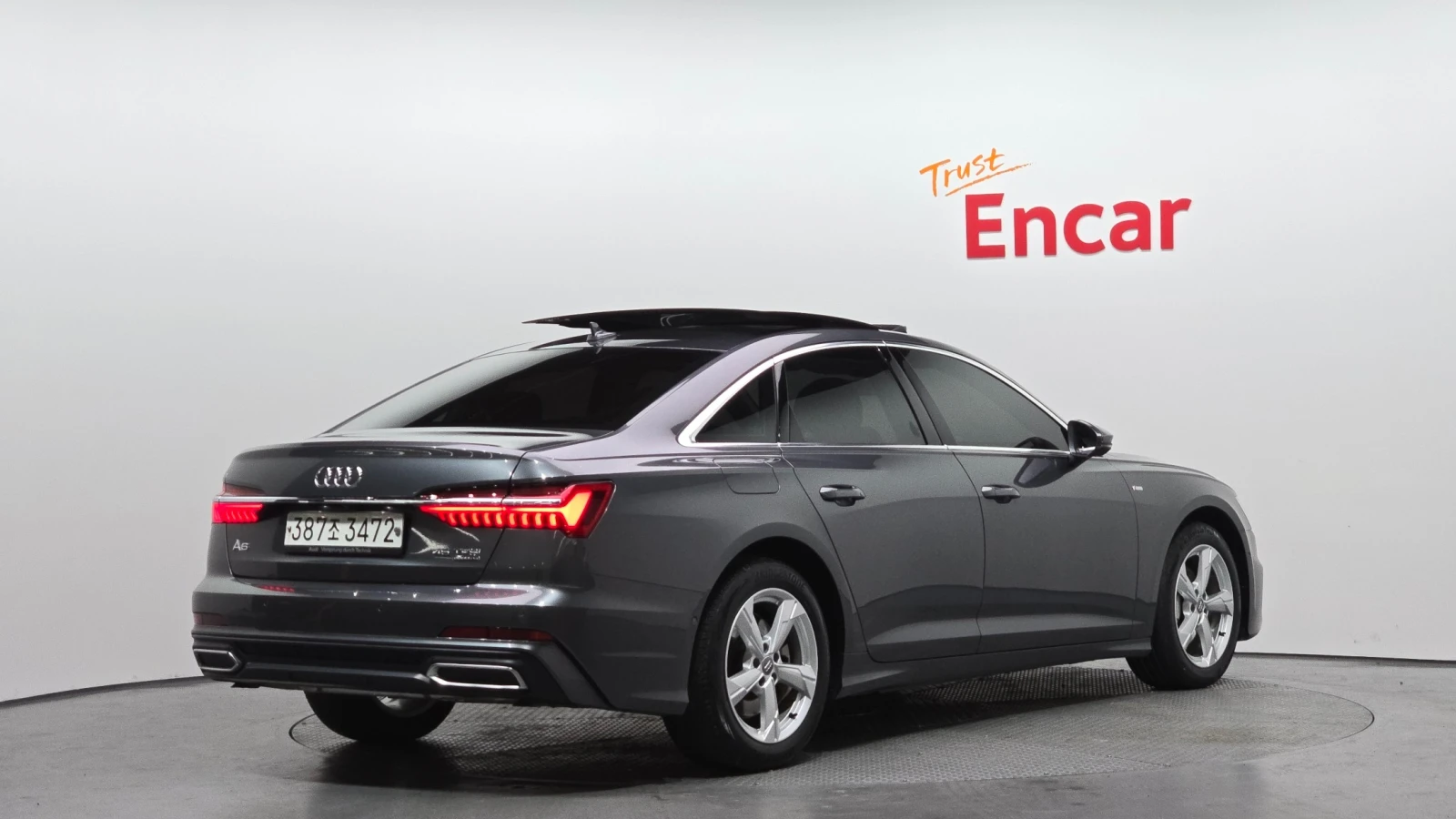 Audi A6 2.0 45TFSI Quattro, FULL, снимка 2 - Автомобили и джипове - 55523928