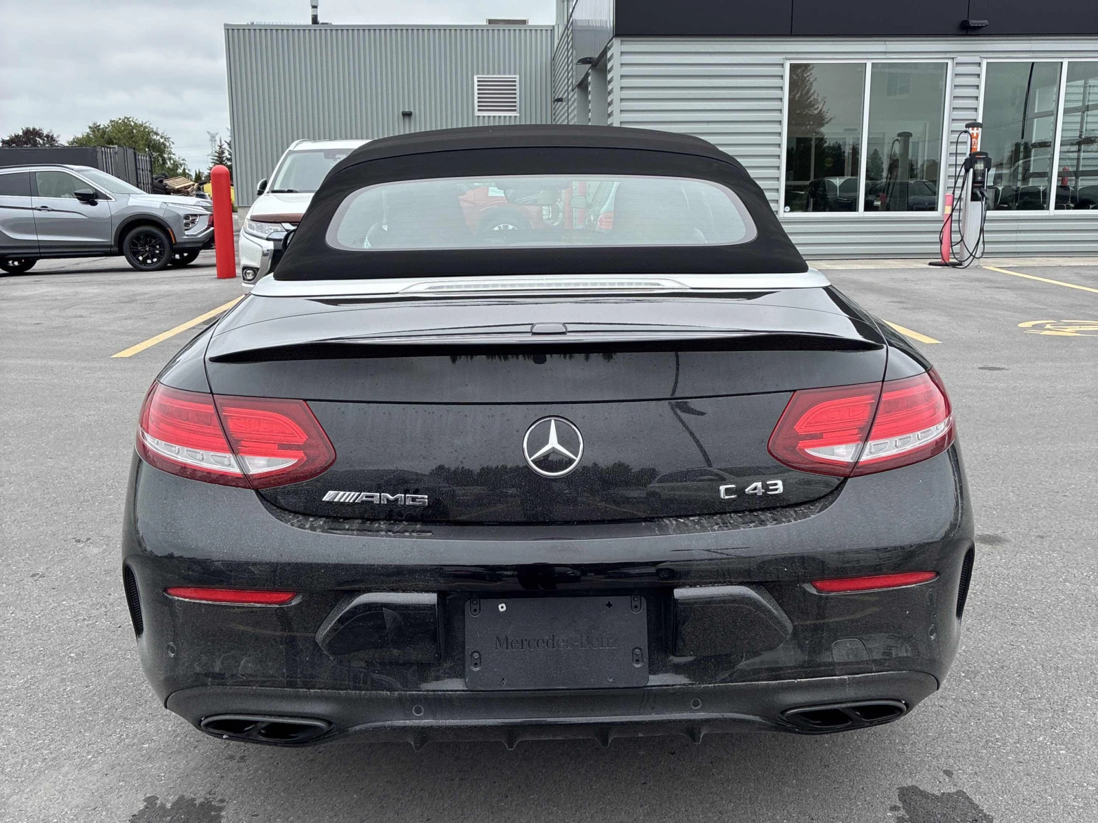 Mercedes-Benz C 43 AMG AMG C 43 / Кабрио / АвтоКредит, снимка 4 - Автомобили и джипове - 55944569
