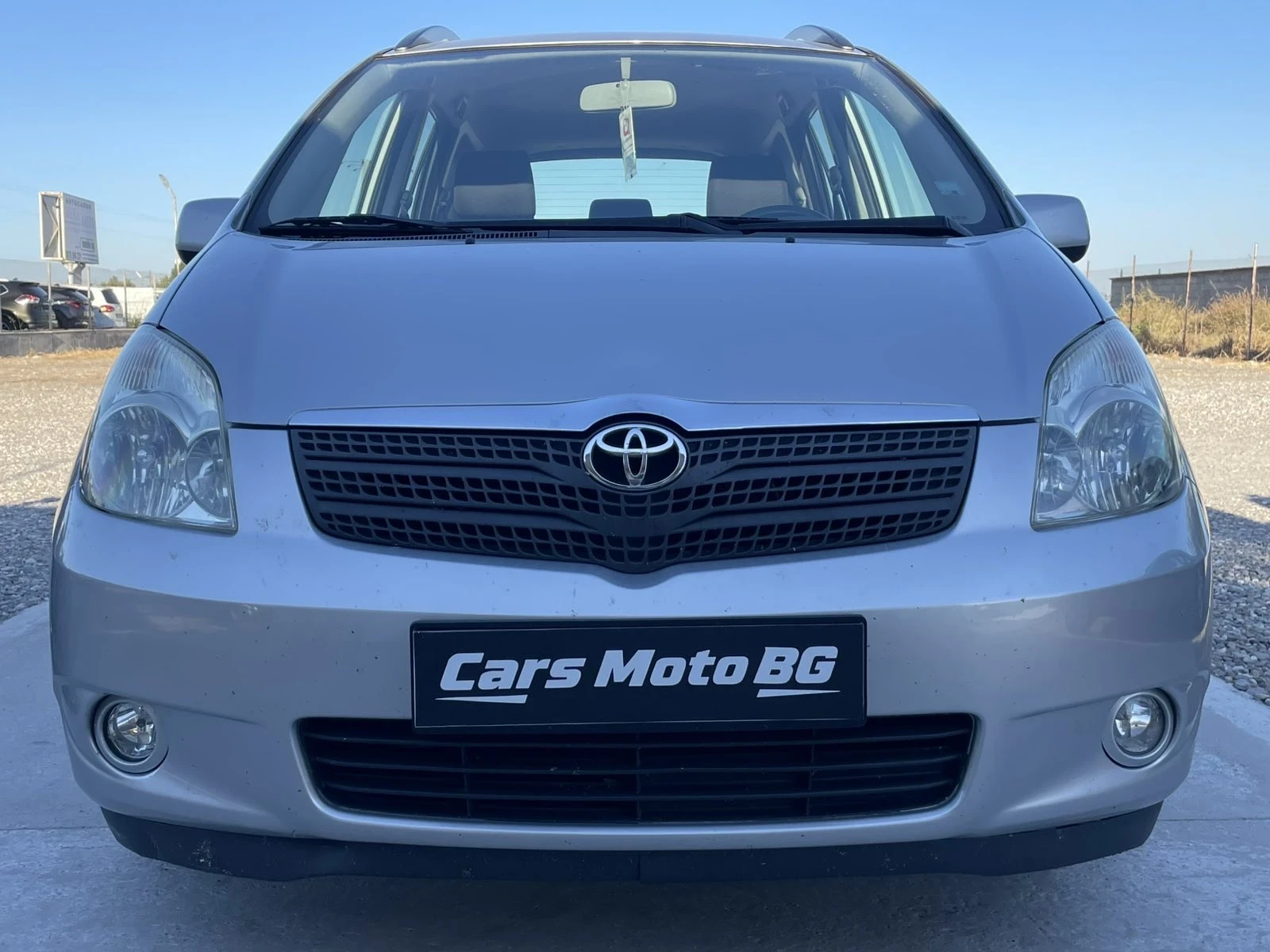 Toyota Corolla verso 2.0 D4D , снимка 2 - Автомобили и джипове - 55994973