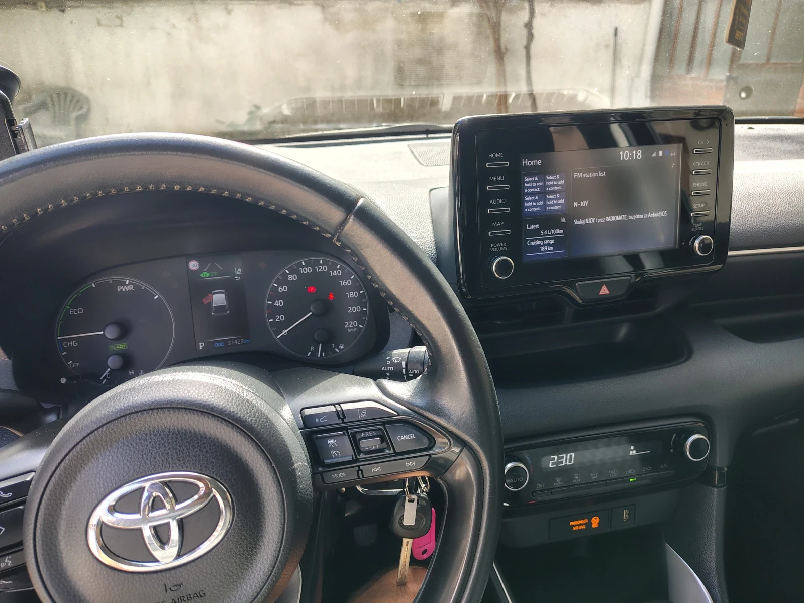 Toyota Yaris, снимка 4 - Автомобили и джипове - 56183860