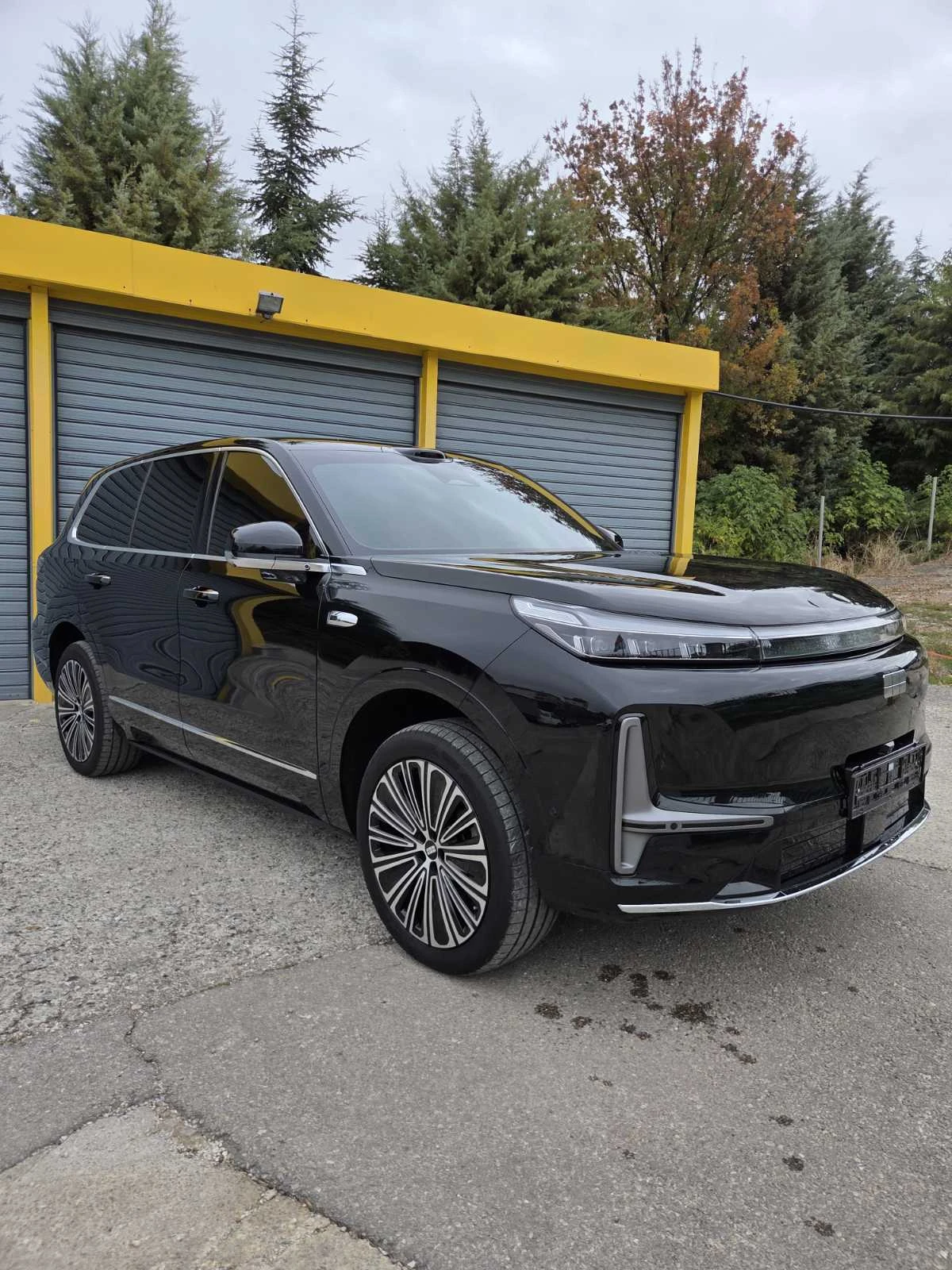 Geely Galaxy M9 210km 4WD, снимка 2 - Автомобили и джипове - 56707622