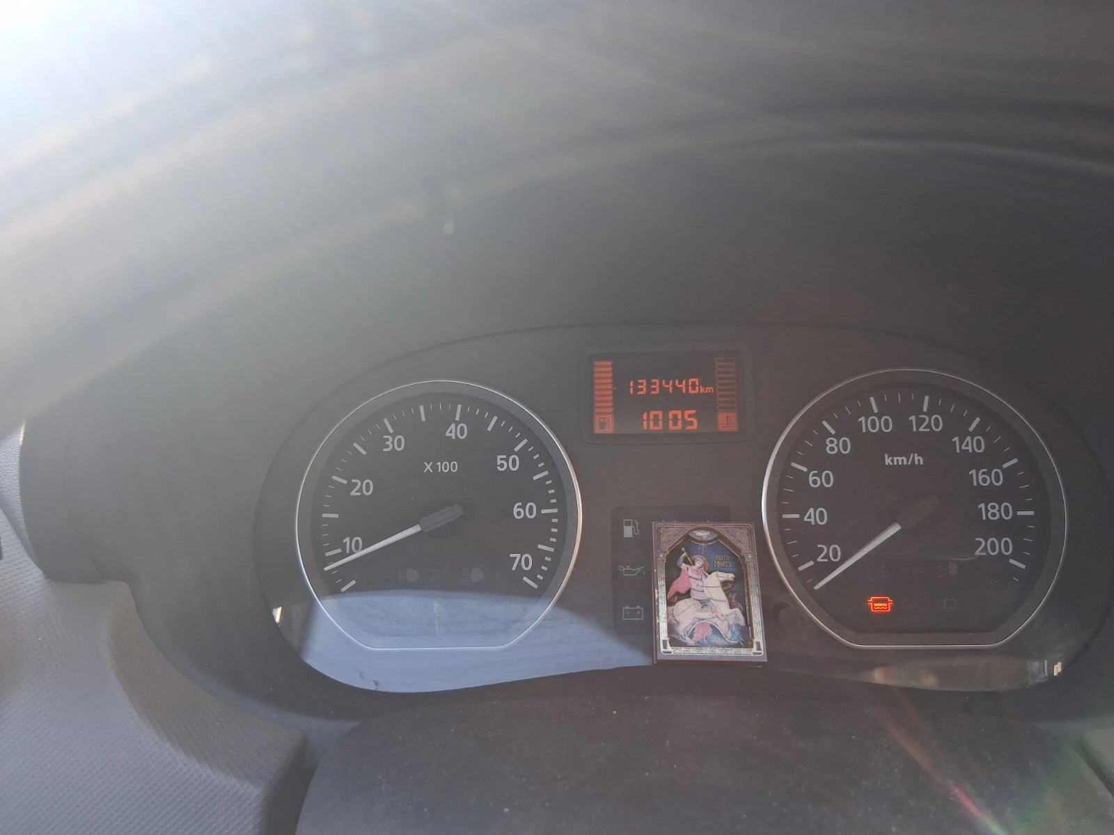 Dacia Logan, снимка 5 - Автомобили и джипове - 56361673