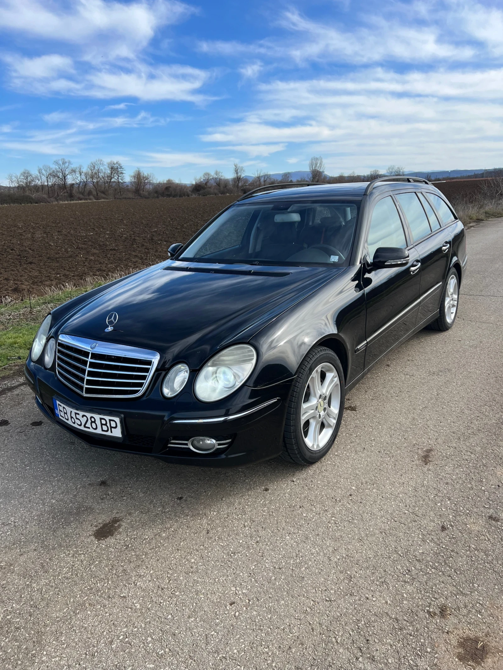 Mercedes-Benz E 350, снимка 2 - Автомобили и джипове - 56514208