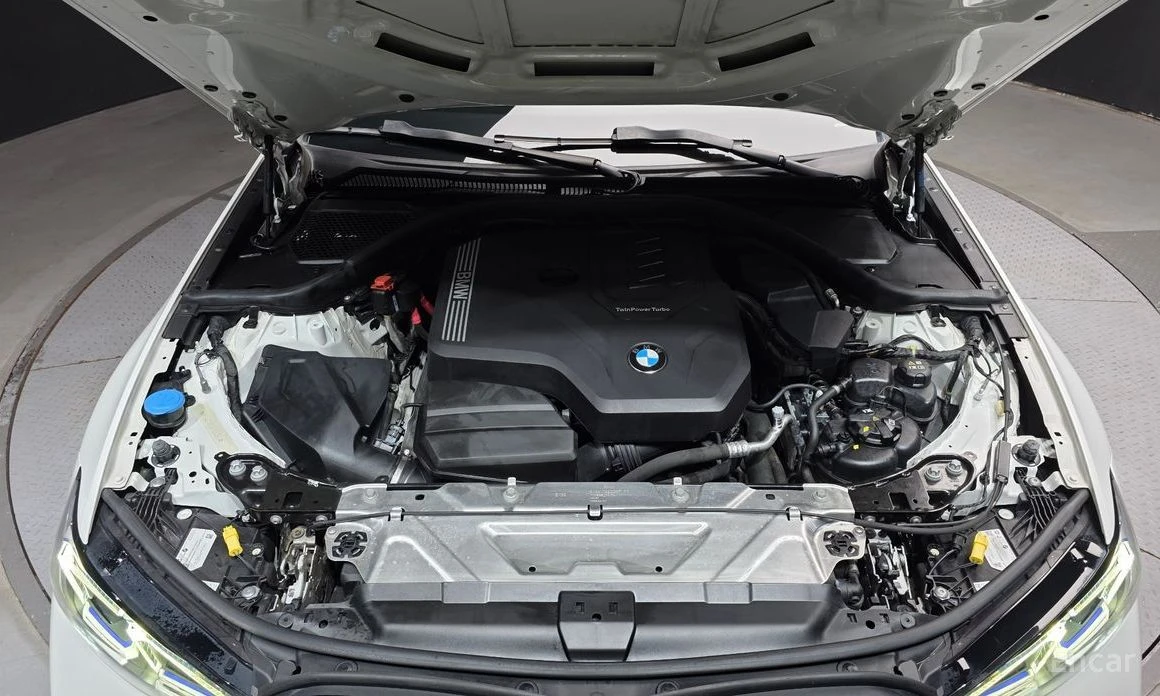 BMW 320, снимка 6 - Автомобили и джипове - 56590650