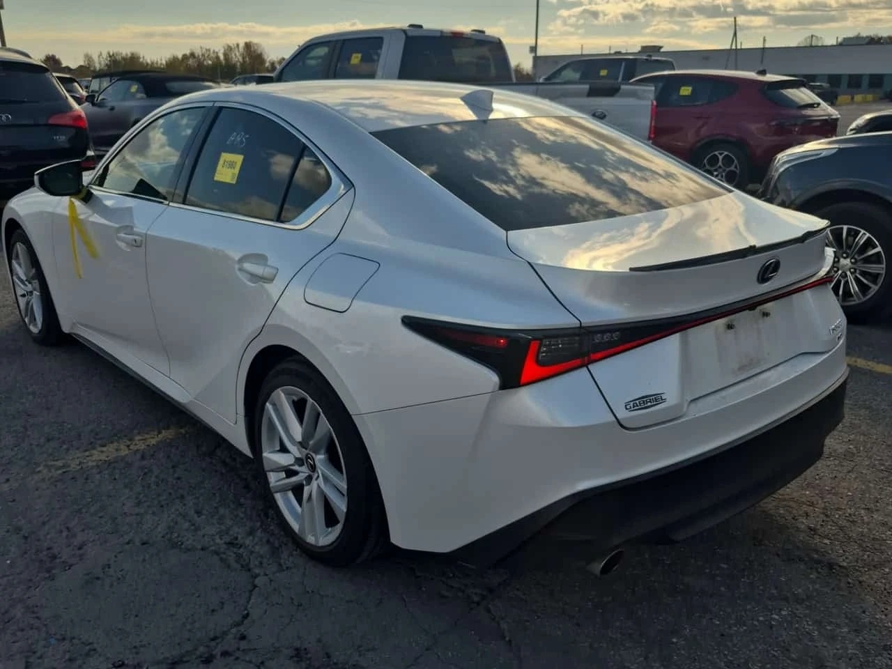 Lexus IS * 300 * CARFAX * , снимка 4 - Автомобили и джипове - 56621638
