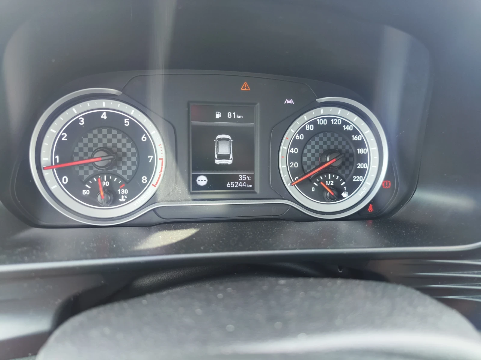 Hyundai I20, снимка 9 - Автомобили и джипове - 56729917