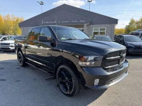 Dodge RAM 1500 * 5.7 EXPRESS CREW CAB V8 5.7L 4X4 ALL BLACK! * CA