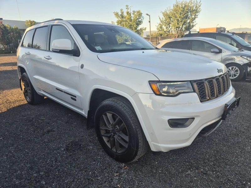 Jeep Grand cherokee Jeep Grand Cherokee 5.7 75th Anniversary Full Extr, снимка 3 - Автомобили и джипове - 51728175