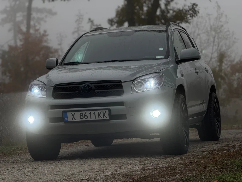 Toyota Rav4, снимка 3 - Автомобили и джипове - 52449421