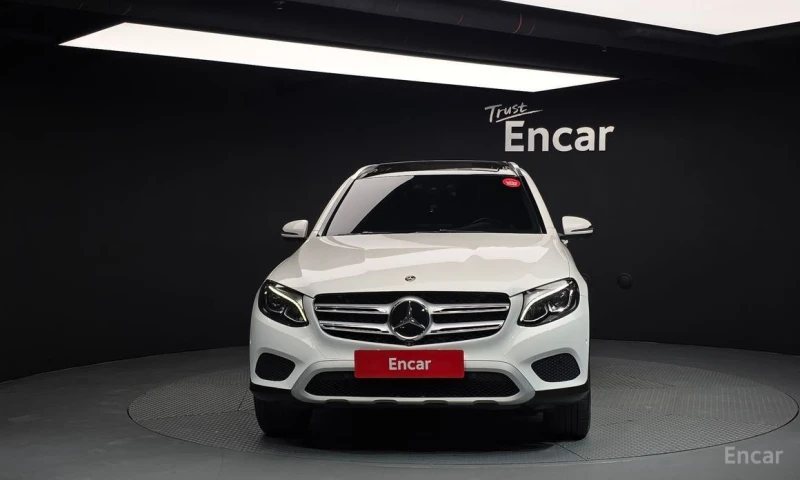 Mercedes-Benz GLC 350, снимка 3 - Автомобили и джипове - 53525424