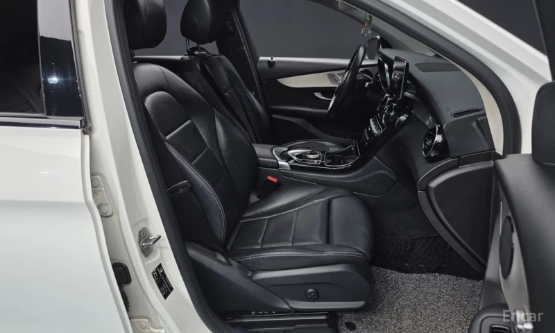 Mercedes-Benz GLC 350, снимка 11 - Автомобили и джипове - 53525424