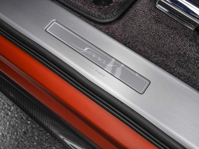 Bentley Bentayga V8 SPEED CARBON AKRAPOVIC KERAMIK ORANGE-FLAME , снимка 9 - Автомобили и джипове - 55891579