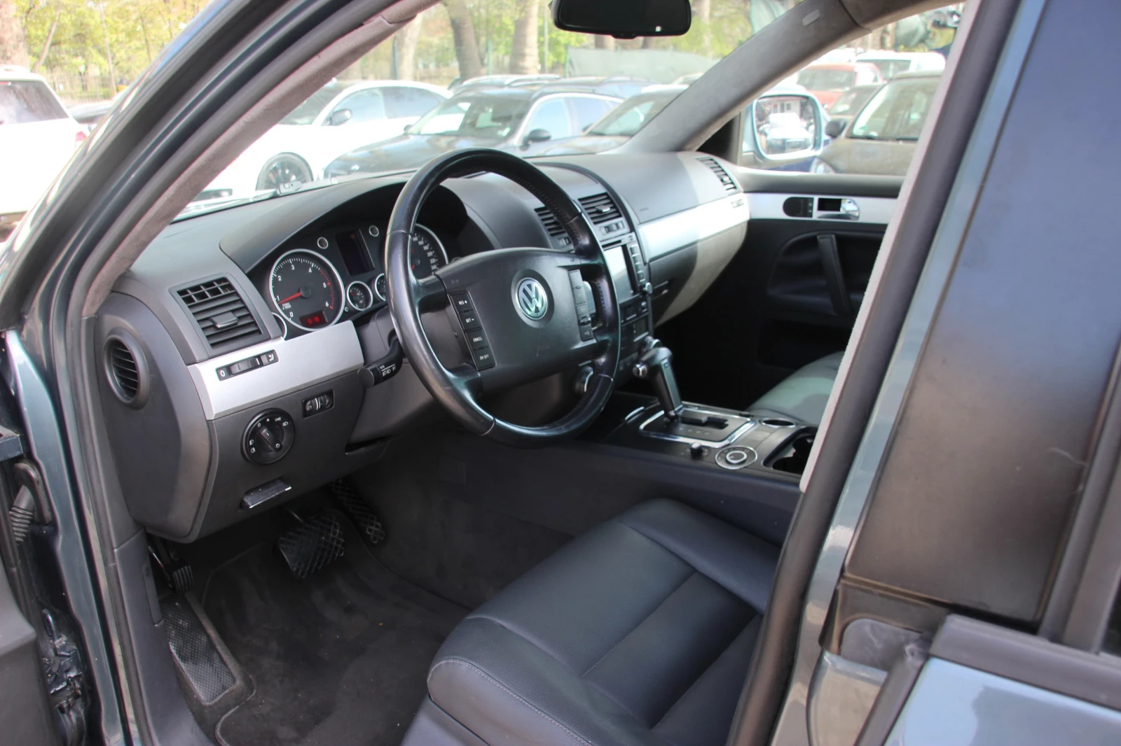 VW Touareg 3.0 TDI      - изображение 9