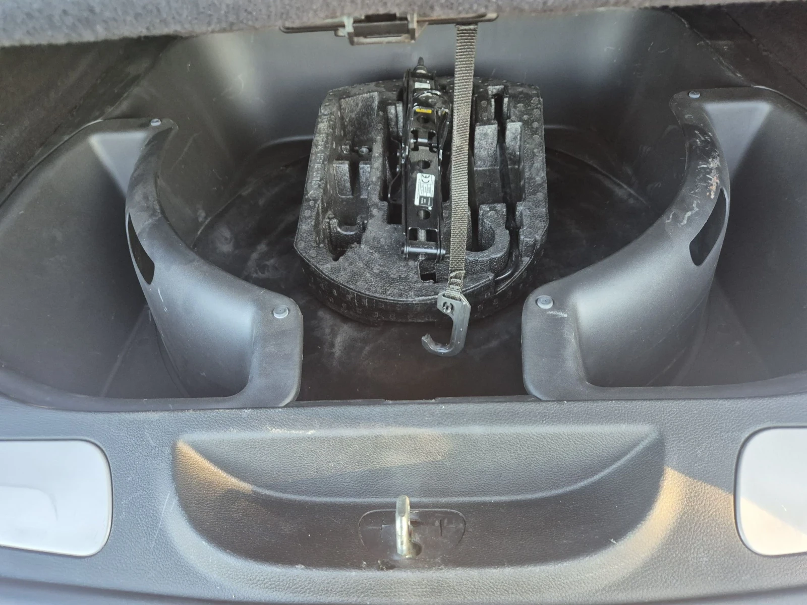 Jeep Grand cherokee Jeep Grand Cherokee 5.7 75th Anniversary Full Extr | Mobile.bg   15