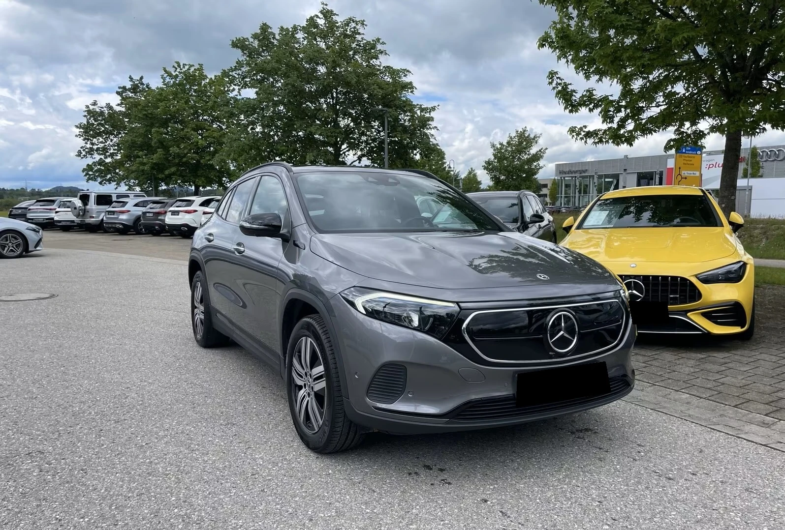 Mercedes-Benz EQA 250 Progressive, снимка 2 - Автомобили и джипове - 54677761