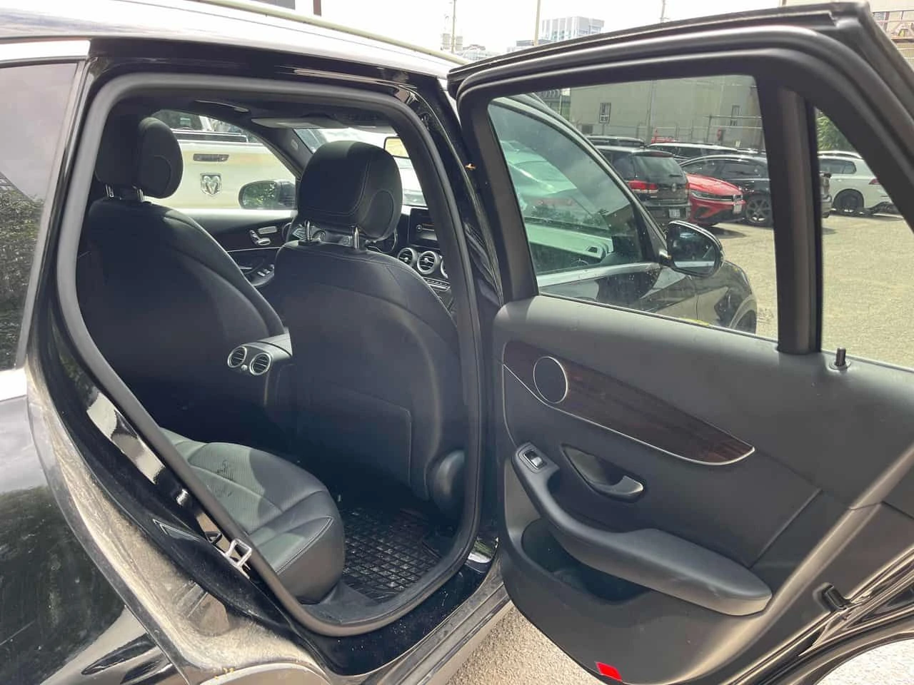 Mercedes-Benz GLC * 300 * CARFAX * ЦЕНА ДО БГ, снимка 12 - Автомобили и джипове - 55243174