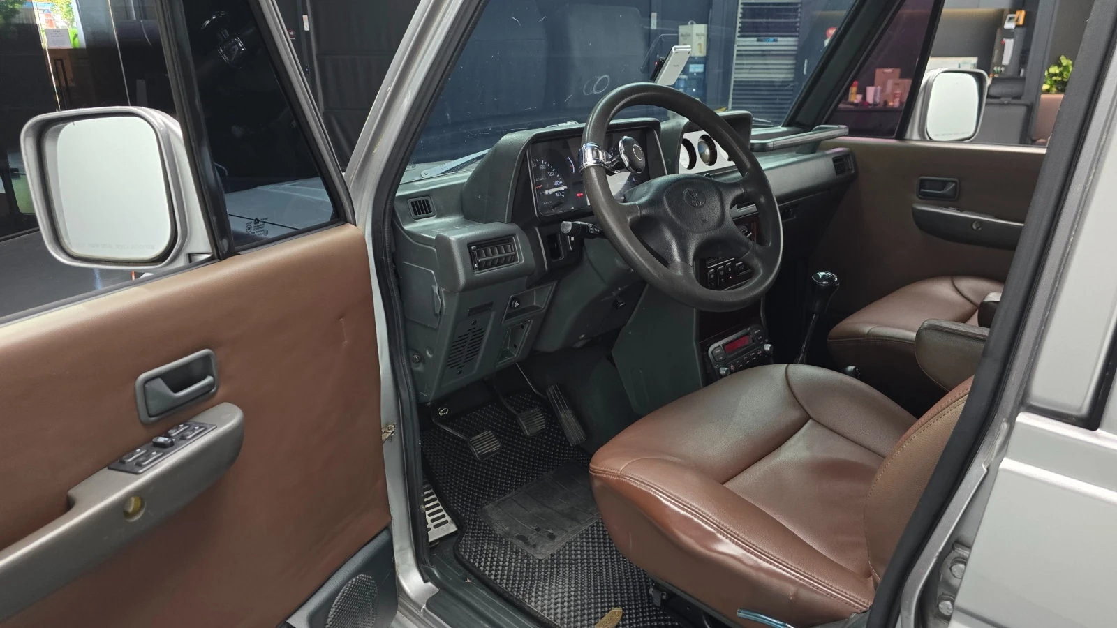 Hyundai Galloper TURBO DIESEL 2.5 * БЪРЗИ БАВНИ , снимка 11 - Автомобили и джипове - 55407584