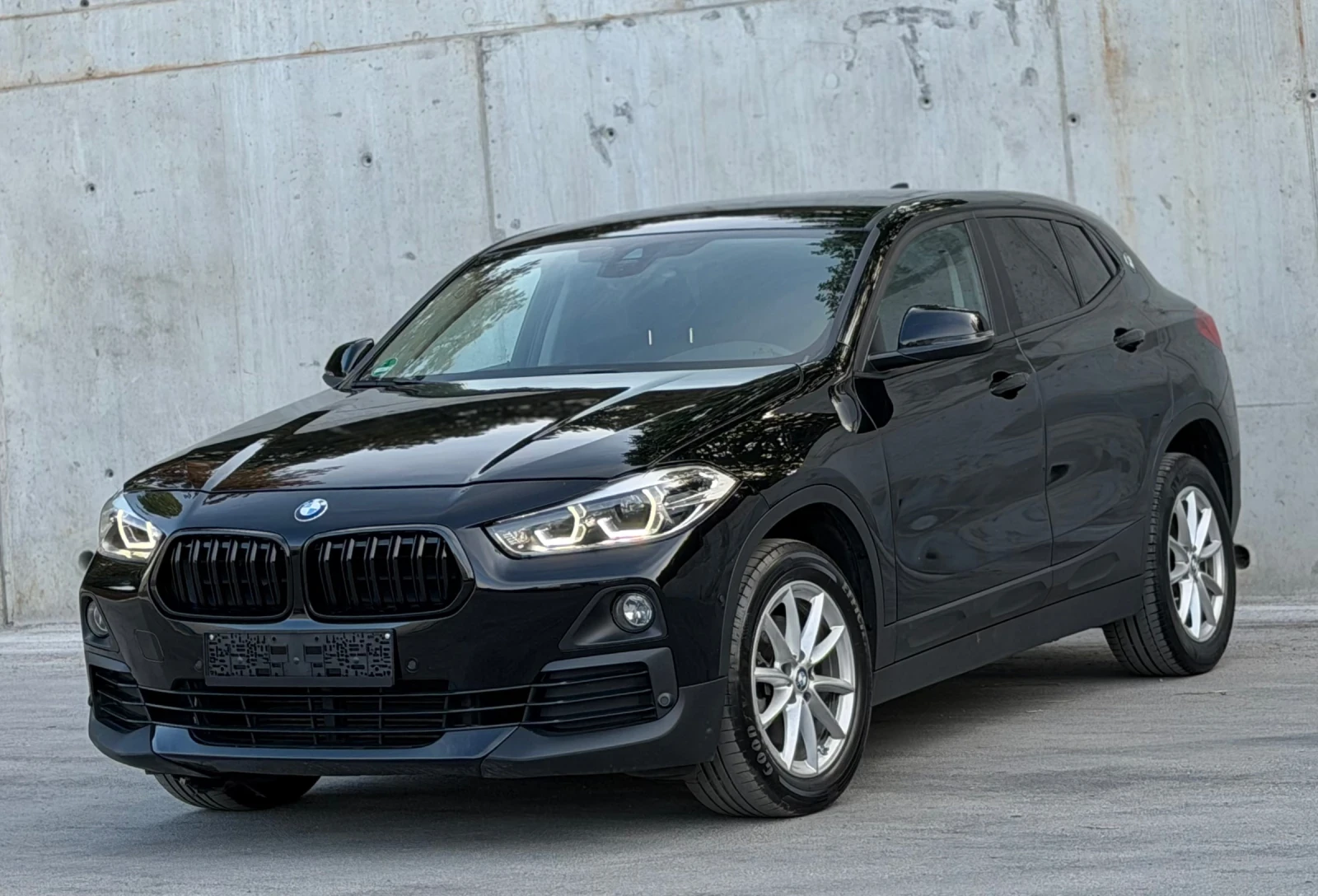 BMW X2 1.8i SDrive Автомат LED, снимка 3 - Автомобили и джипове - 55544141