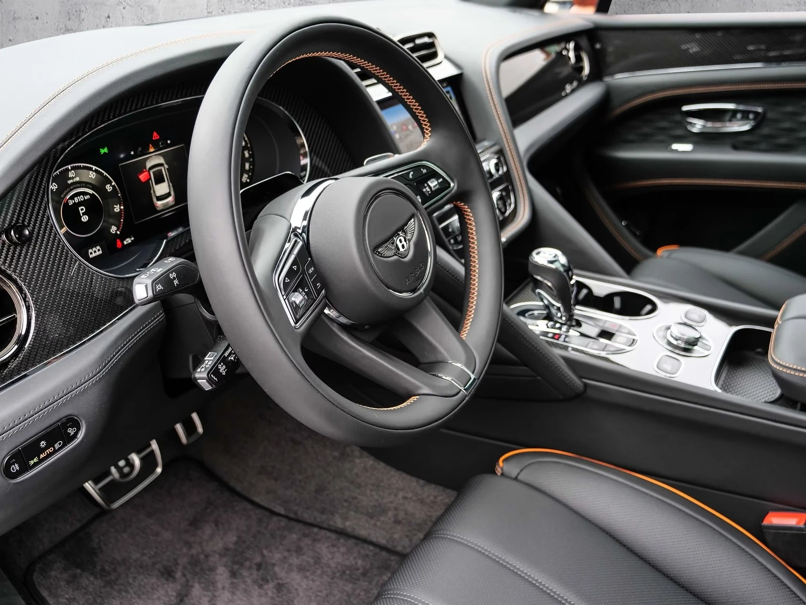 Bentley Bentayga V8 SPEED CARBON AKRAPOVIC KERAMIK ORANGE-FLAME , снимка 14 - Автомобили и джипове - 55891579